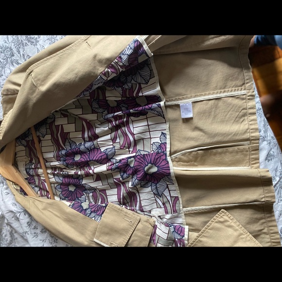 Jacket - Picture 2 of 3